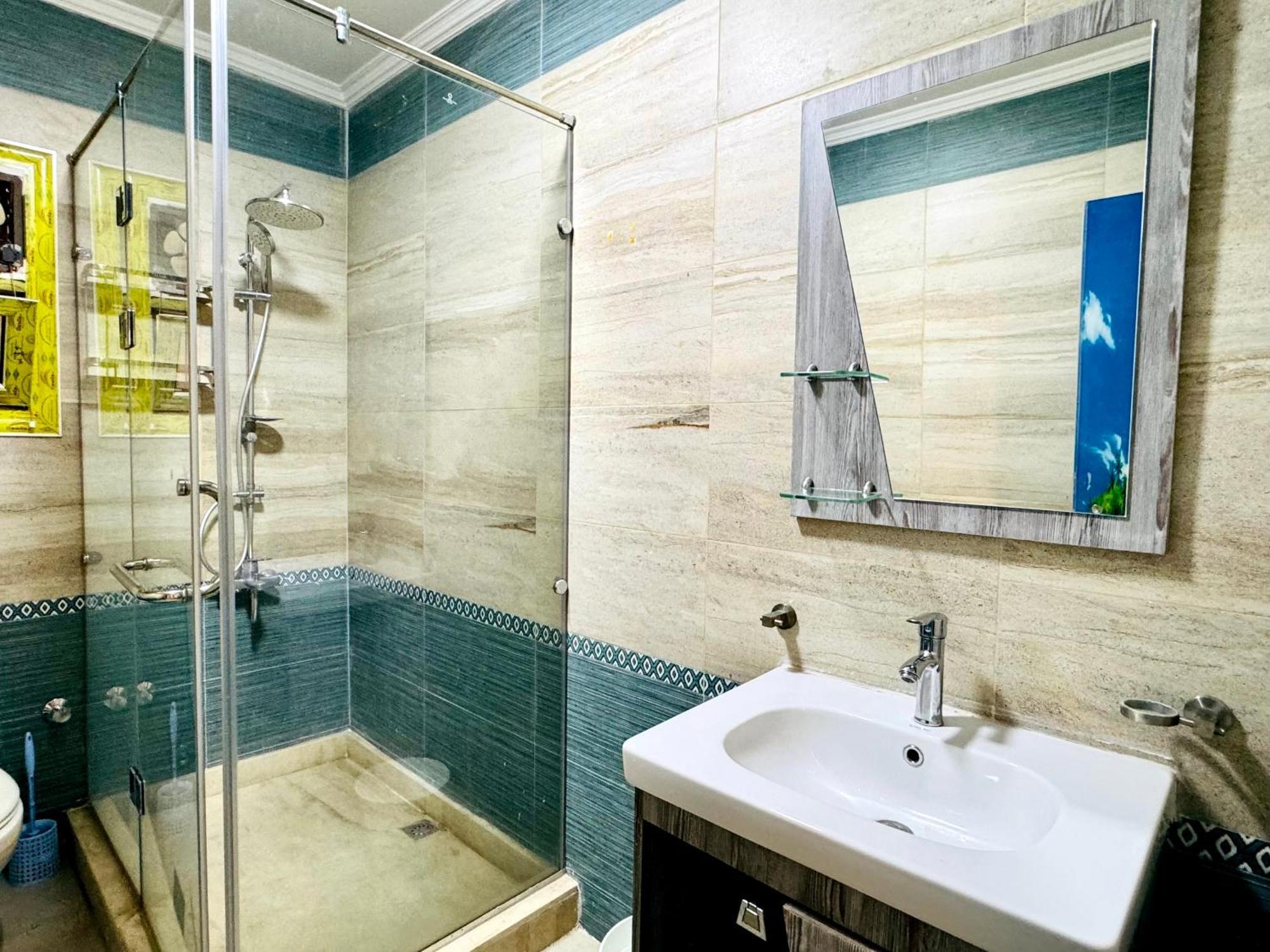 Apartment 3br Nile Corniche Maadi Cairo